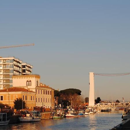 Casa Degli Alberi Lägenhet Fiumicino Exteriör bild